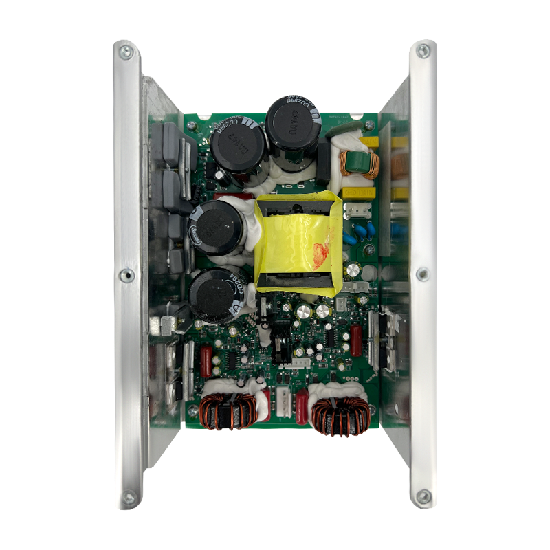 EON180S+2092: LP 650W/8Ohm Pro Audio BTL subwooferin tehovahvistinmoduuli